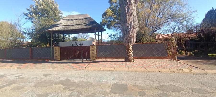 10 Bedroom Property for Sale in Kuruman Northern Cape